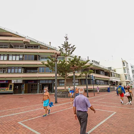 Two-bedroom In Canteras With Wifi